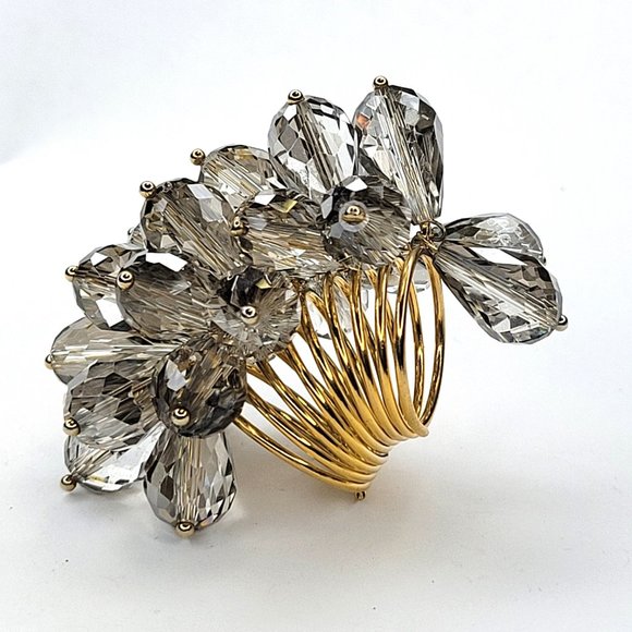 Swaroski Crystal Ring Flamboyant Unique Crystal Bicone Beaded Cluster Ring - Picture 8 of 12